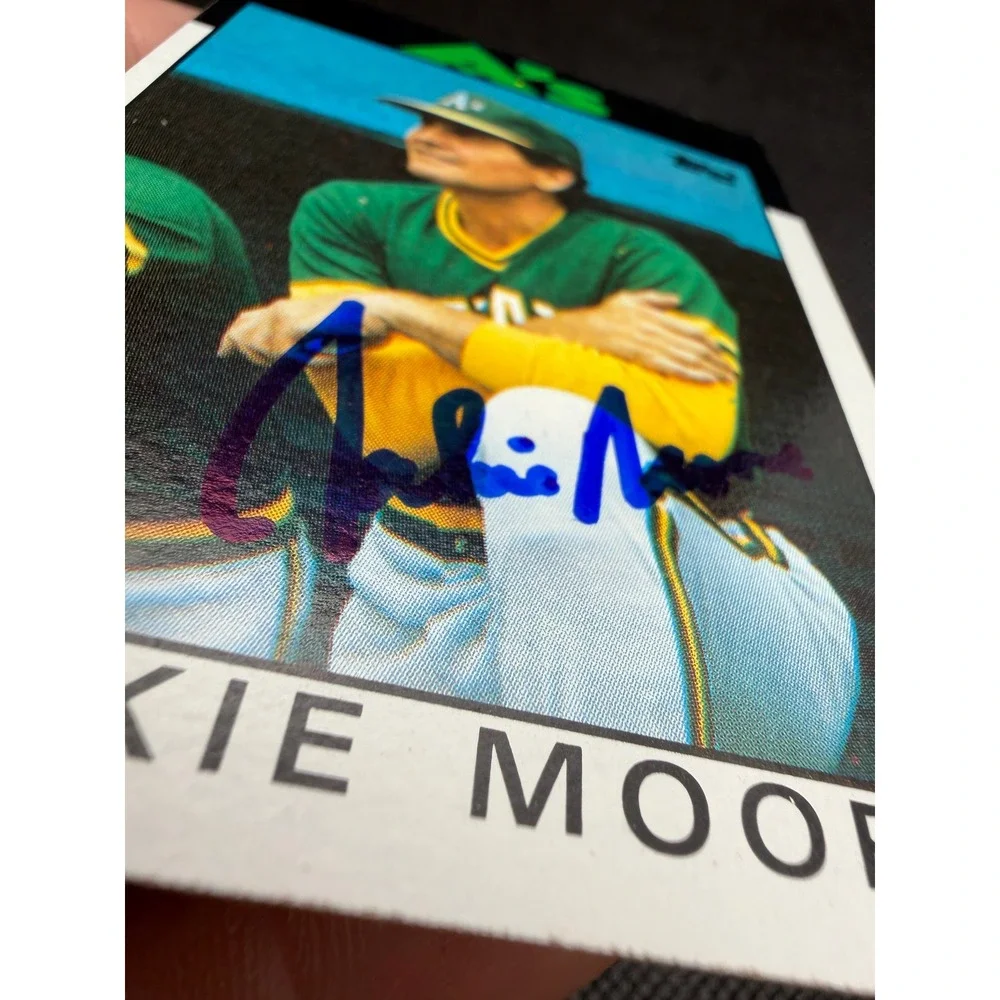 Jackie Moore Signed 1986 Topps Oakland As Team Checklist Card 591 Hand Signed - Picture 3 of 5